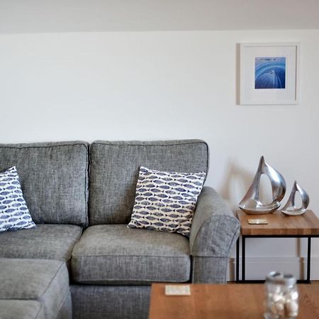 5 Coram Tower Apartment Lyme Regis Bagian luar foto